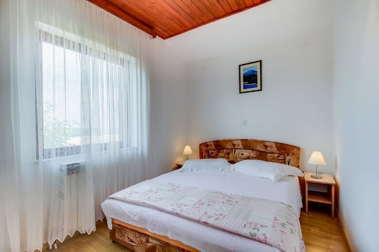Vanda - Sea View Apartment Magda