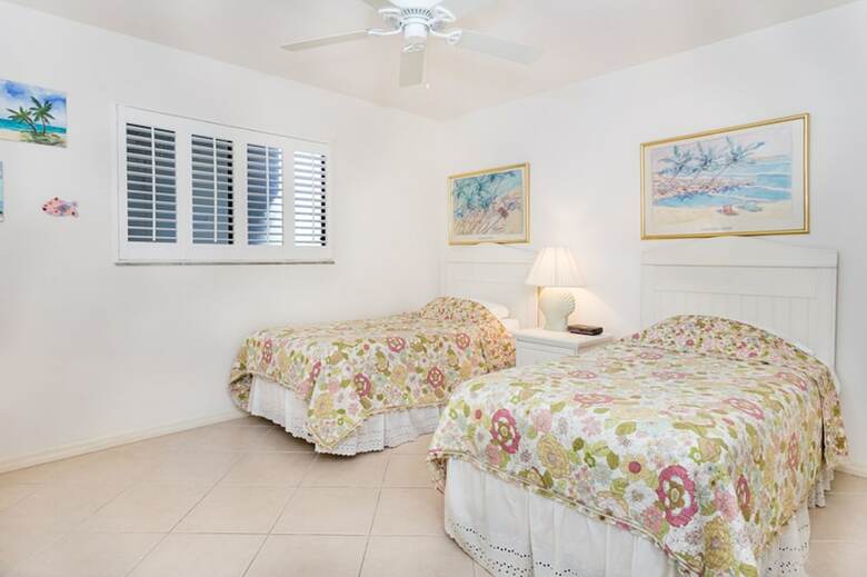 Tarpon Beach 202