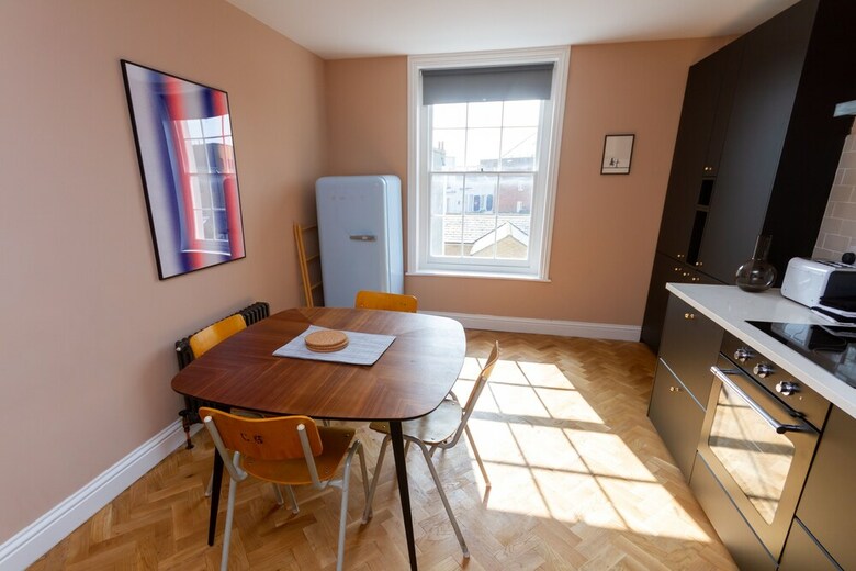 Apartamentos Stylish Flat Overlooking Winter Gardens, Sea Views