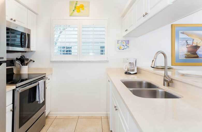 South Seas Beach Cottage 1414