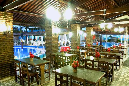Hotel O�sis