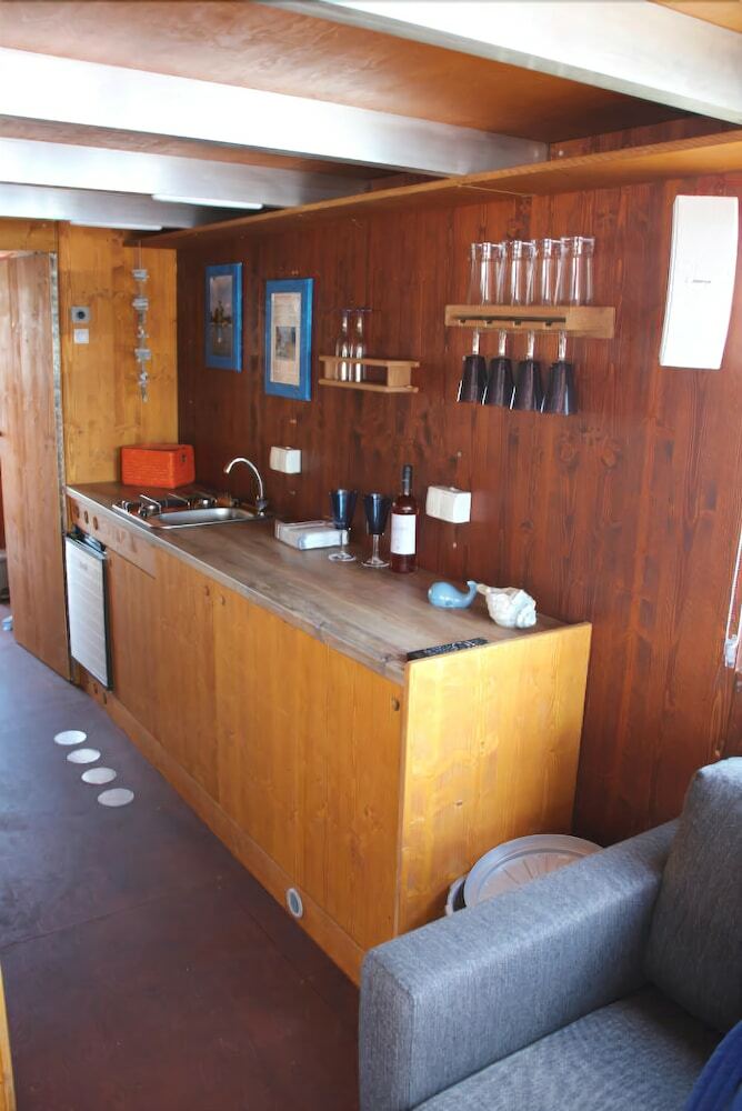 Hausboot K�tzkow Am Havelsee