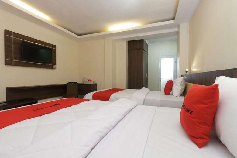 Hotel Reddoorz Plus @ Boulevard Panakkukang