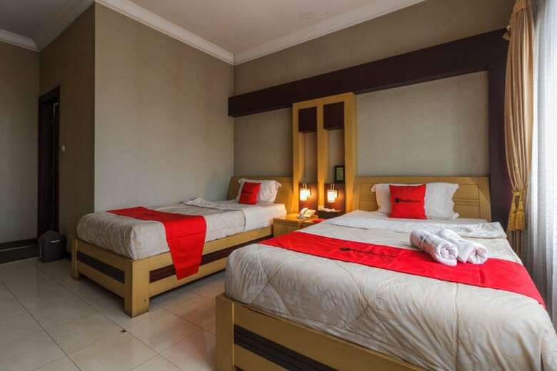 Hotel Reddoorz Syariah @ Cipanas