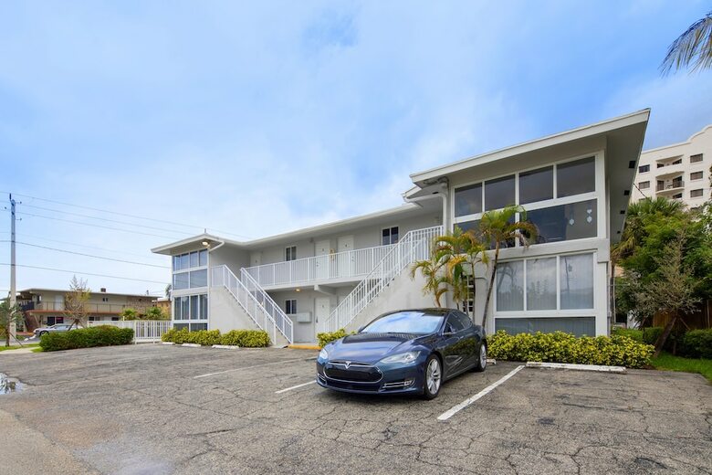 Apartamento Pompano Suites By The Beach