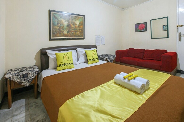 Hotel Literooms Kebun Raya Bogor