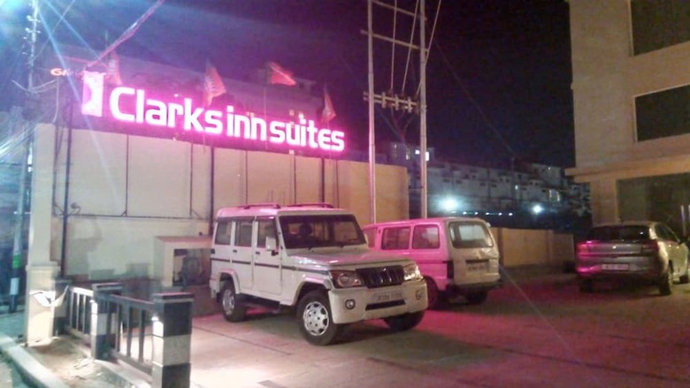 Hotel Clarks Inn Suites Katra
