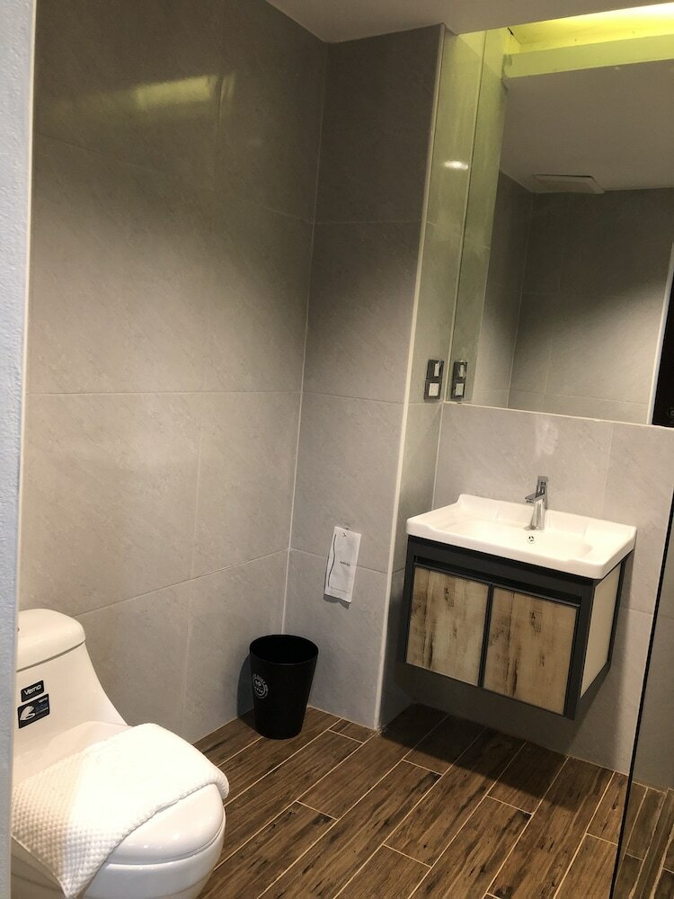 Richmond Nan Hotel