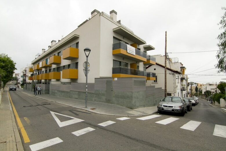 Apartamentos Pompeu Bajos