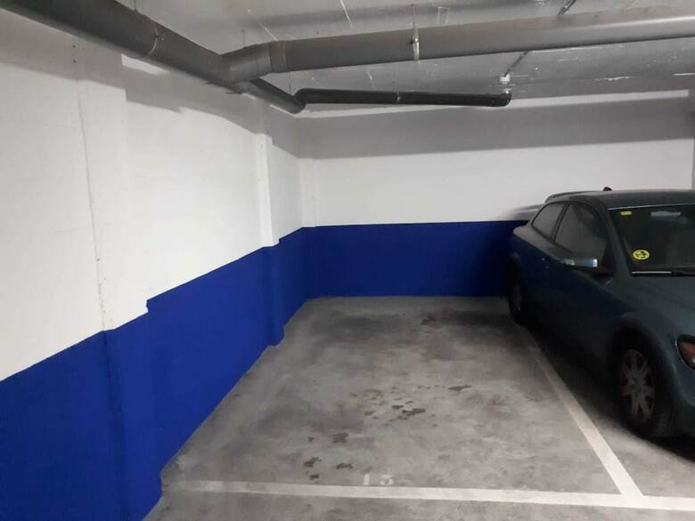 Apartamentos Pompeu Bajos