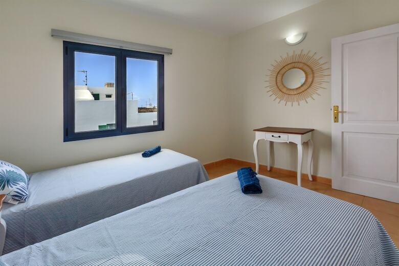 Apartamentos Beach Caleta