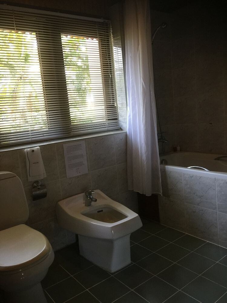 Hotel Petchpailin Resort