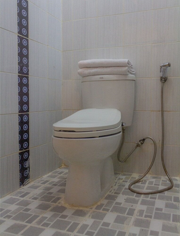 Hotel Oyo 649 K68 Residence