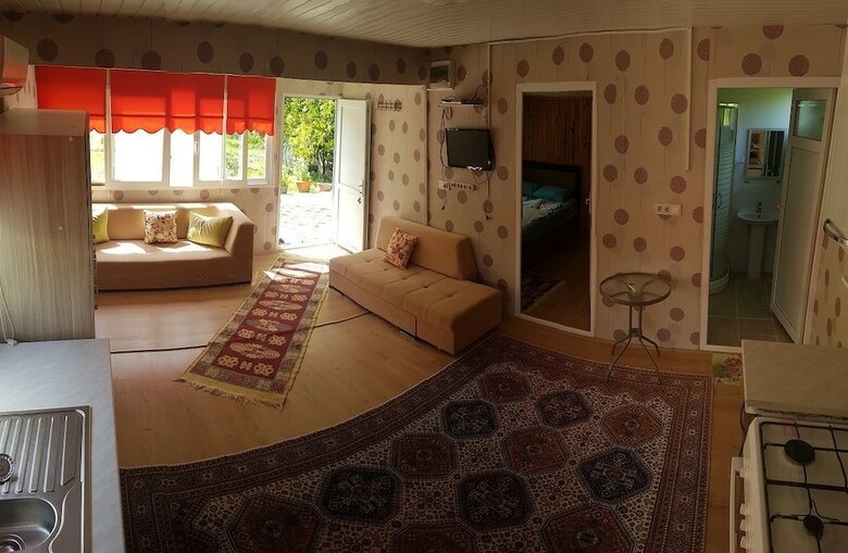 Alican Saklibahce Pension