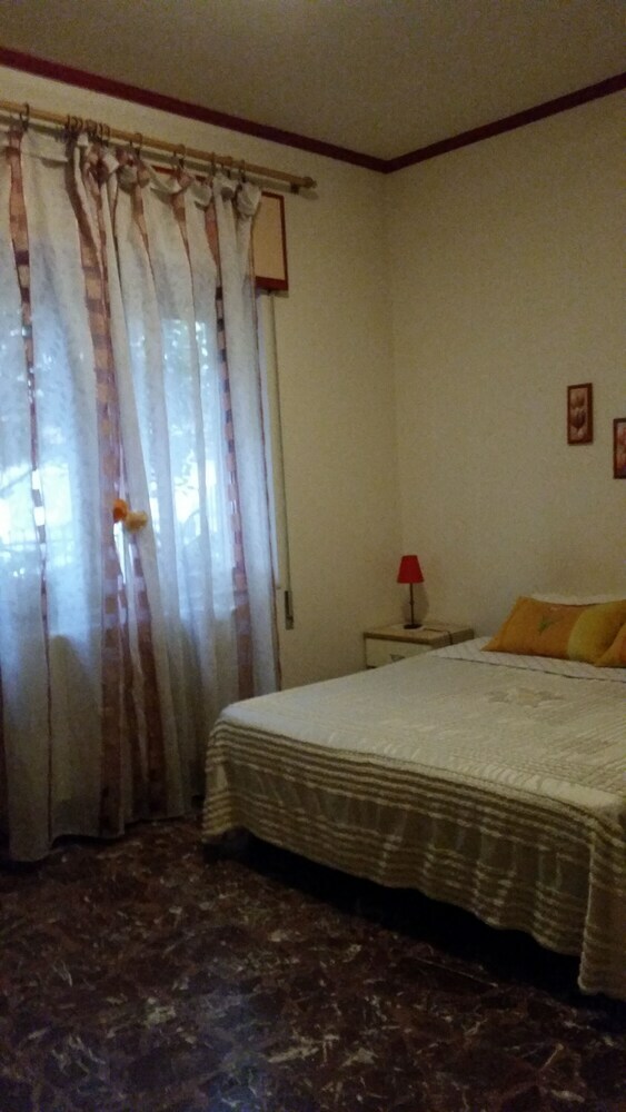 Bed & Breakfast Casa Floralia