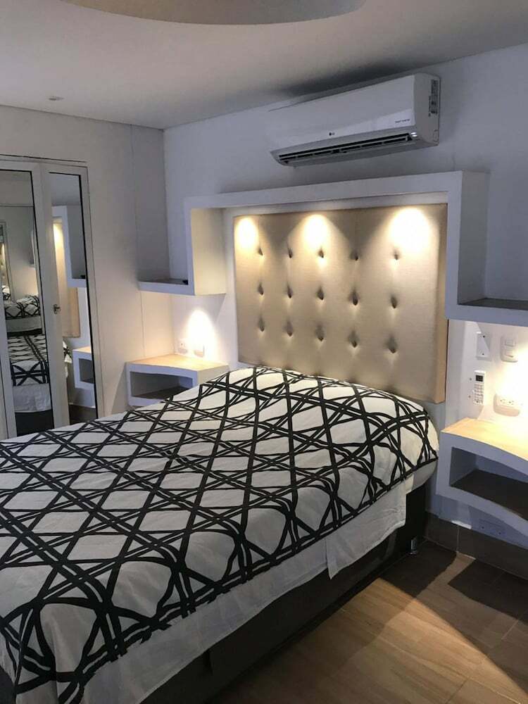 Apartamentos Edificio Cartagena Escape Plaza