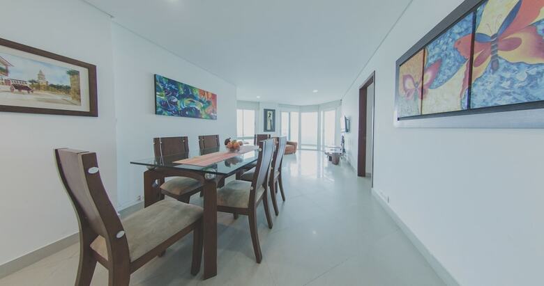 Apartamentos Torres Del Lago