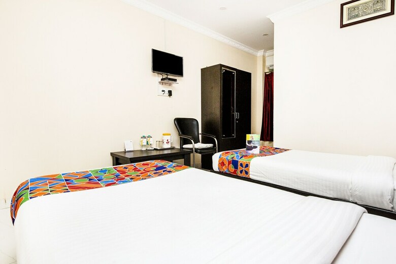 Fabhotel Sai Prabha