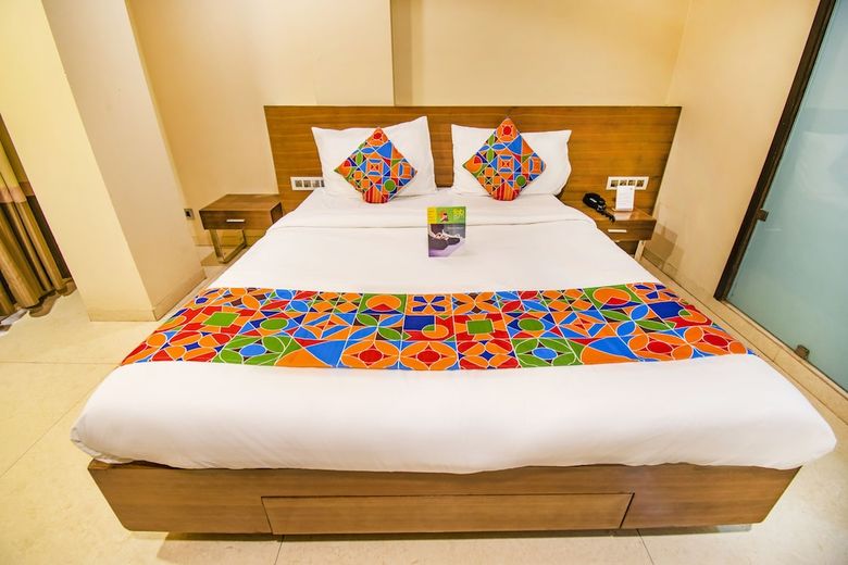 Fabhotel Imperial Residency