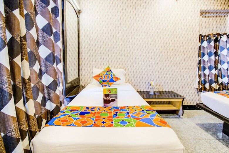 Fabhotel Ashoka Regency