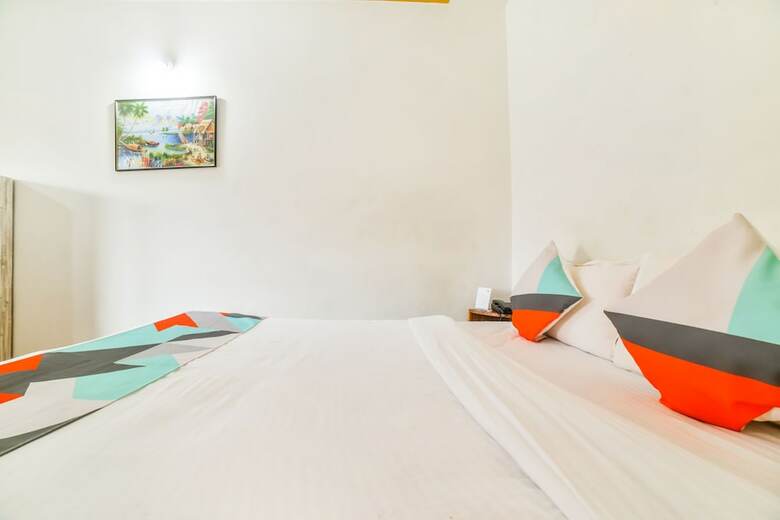 Fabhotel Vagator Cottages