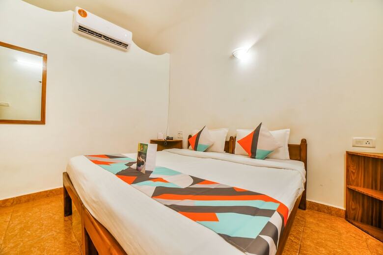 Fabhotel Vagator Cottages