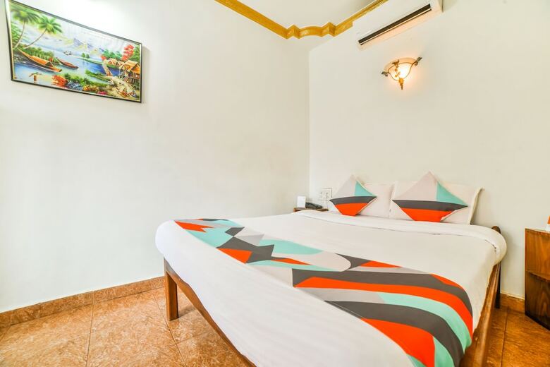 Fabhotel Vagator Cottages