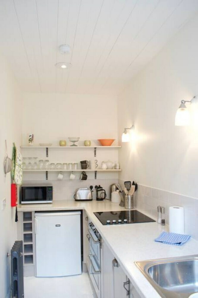 Beautiful 2 Bedroom City Centre Apartment