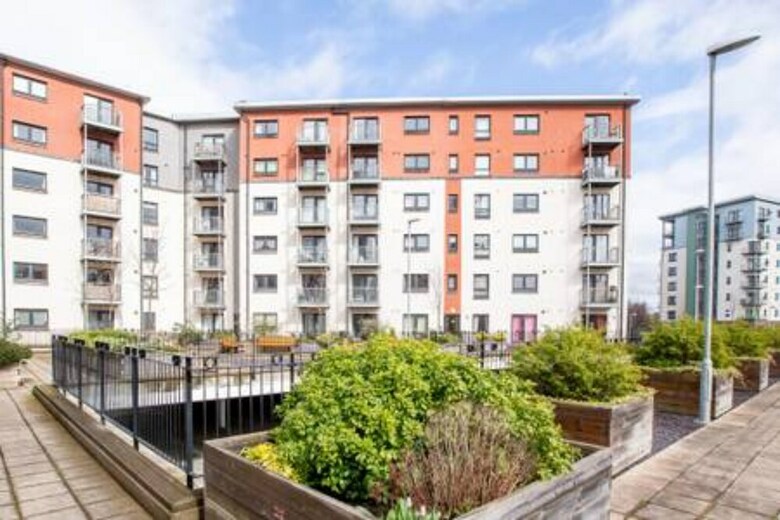 Apartamentos Modern 2 Bedroom Property In Stylish Complex