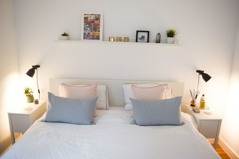 Modern 1 Bedroom House In Pontoon Dock