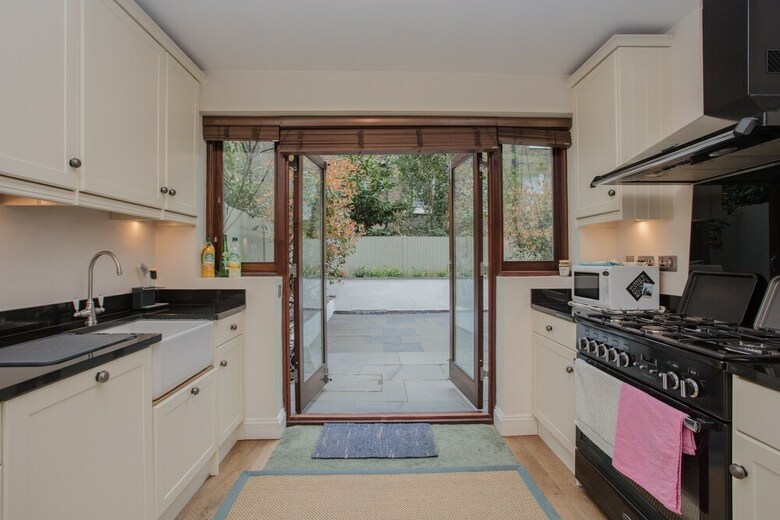 Apartamentos Garden Flat In Shepherds Bush