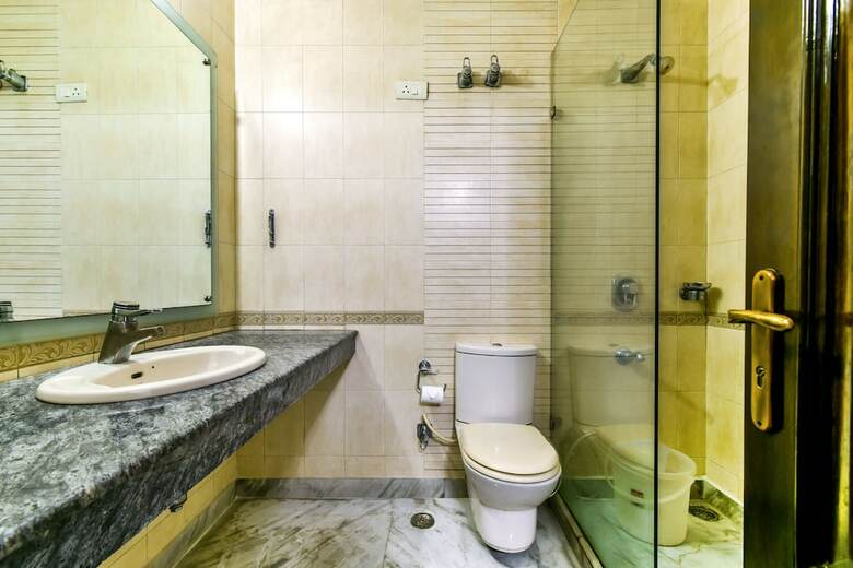 Fabhotel Sunshine Residency