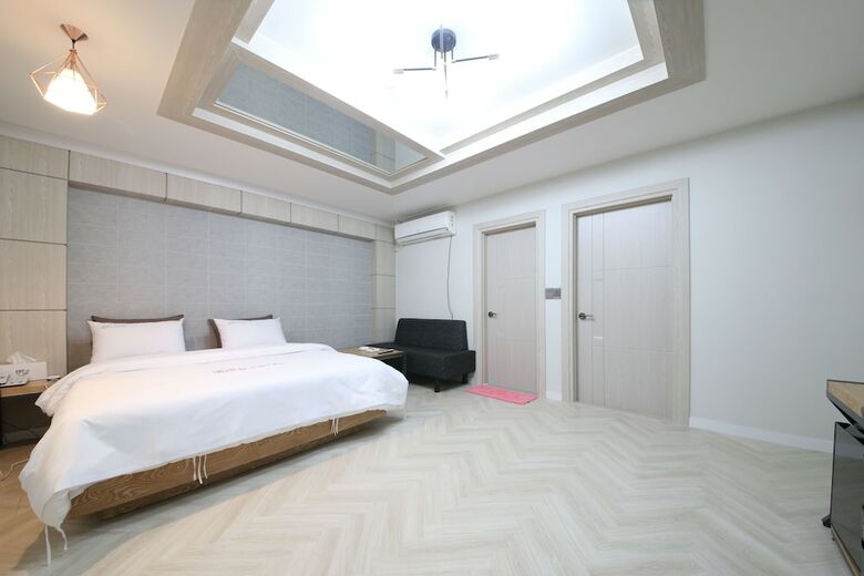 Eco Hotel