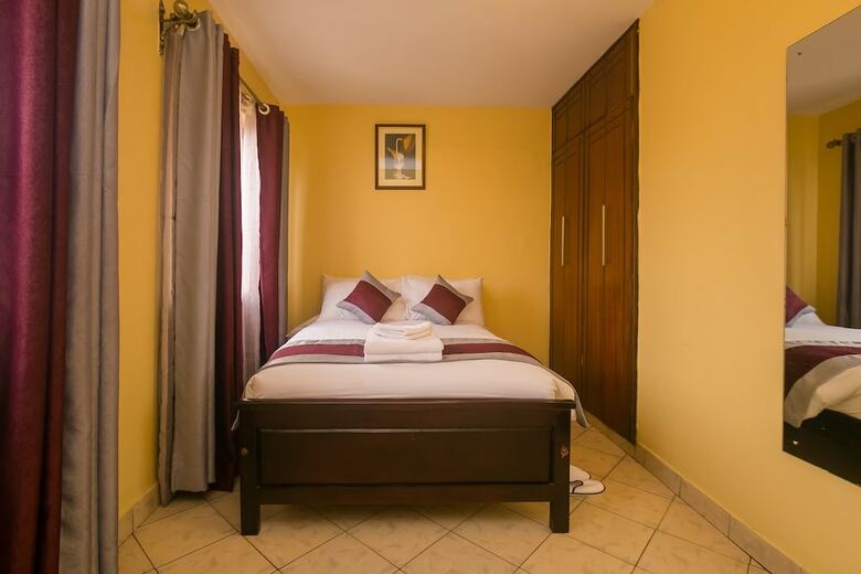 Plus 254 Hotel