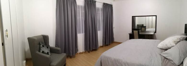 Hotel Twinnpalms Accommodation