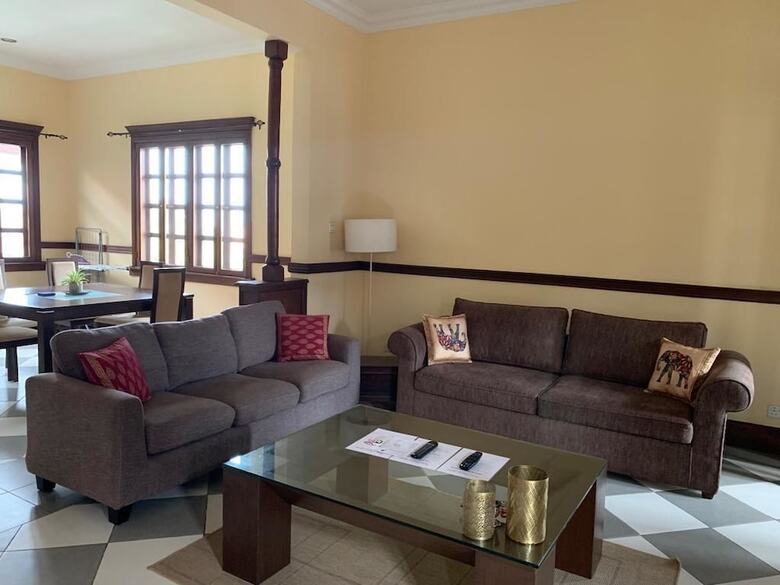 Apartamentos Carlton On Troas