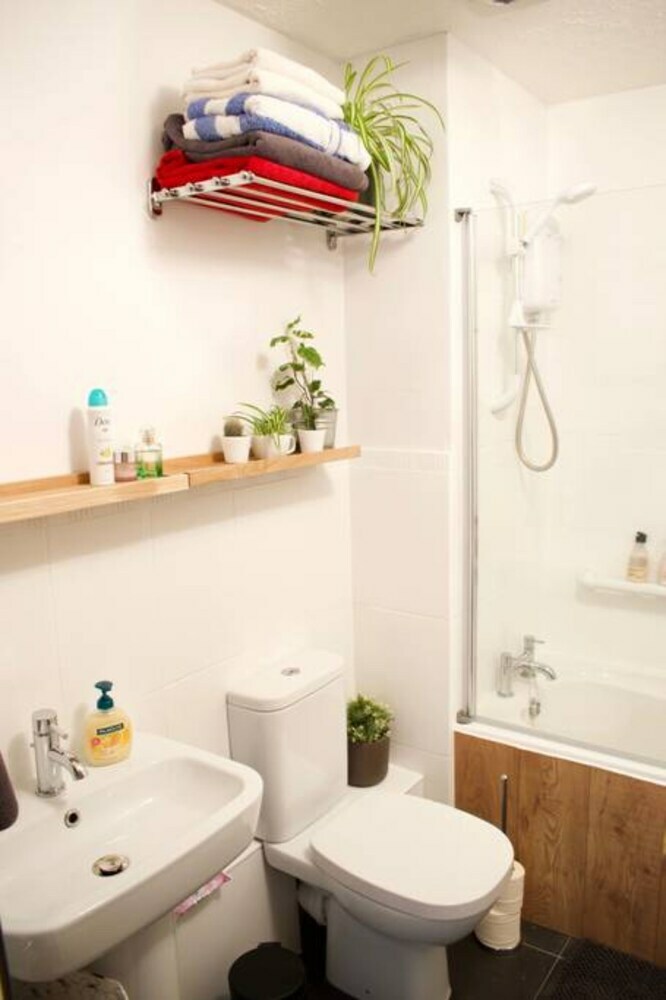 Stylish Apartment With Parking In Bermondsey
