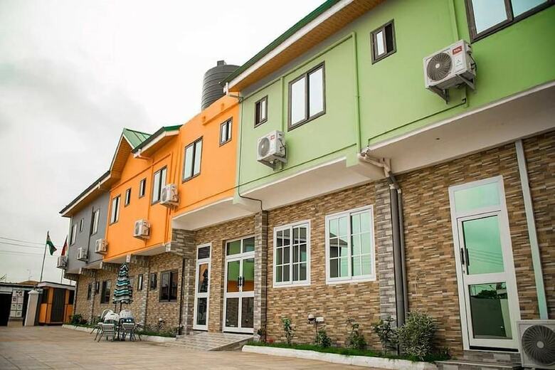 Ask Ameh Hotel