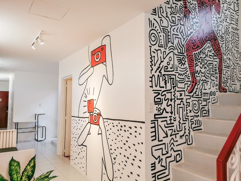 Hostal Murals Hostel & Cafe Mactan