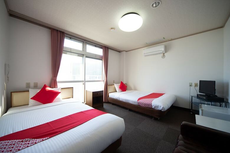 Oyo Hotel Tsuru Sendai
