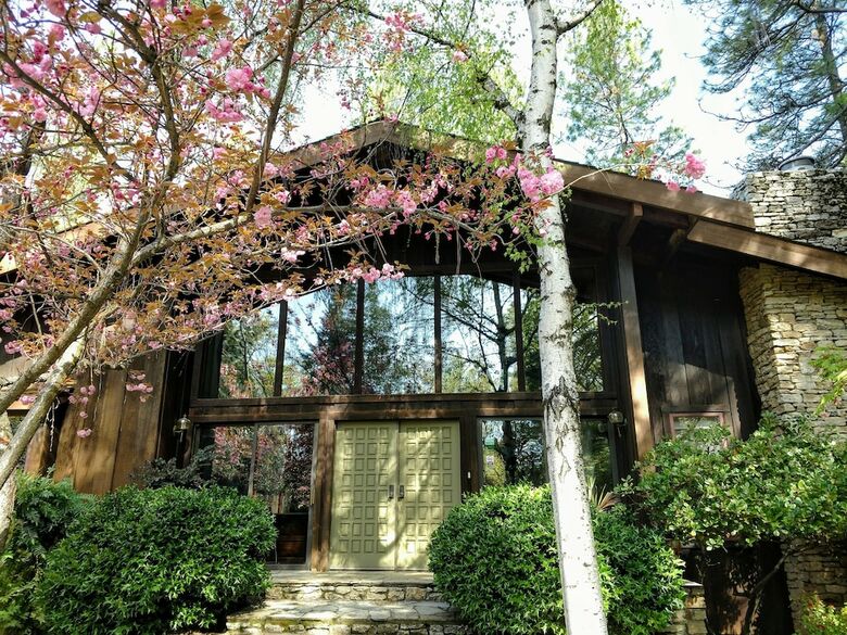 Ponderosa Ridge A Bed & Breakfast