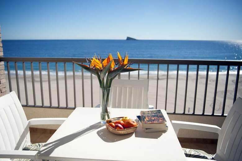 Apartamentos Maria Cristina Beach