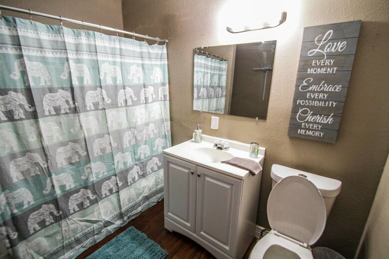 Florida St #b Near Downtown With All Amenities