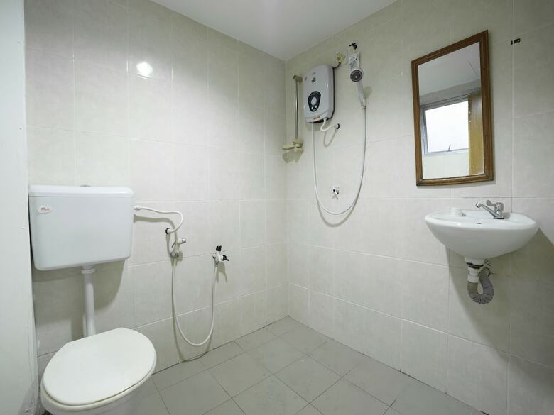 Oyo 988 Malawati Ria Hotel