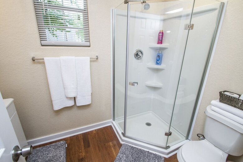One Bedroom Apartment Near Downtown With Sleeper