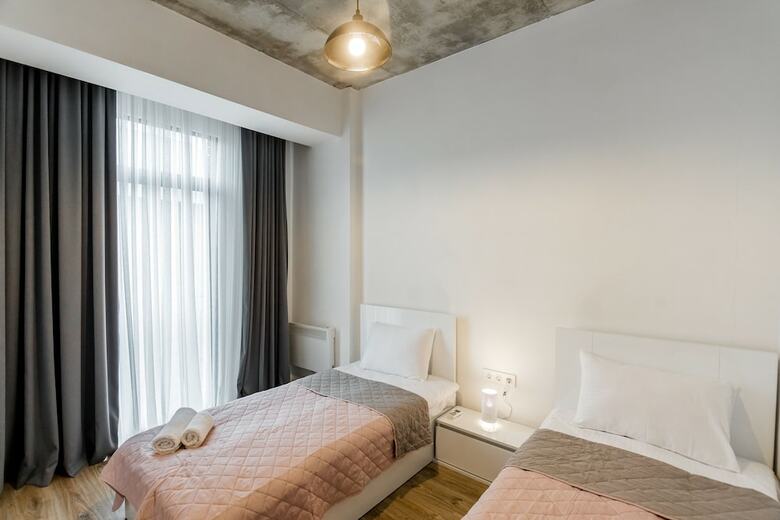 Ninoshvili Apartments By Picnic