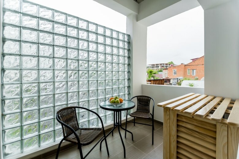 Ninoshvili Apartments By Picnic