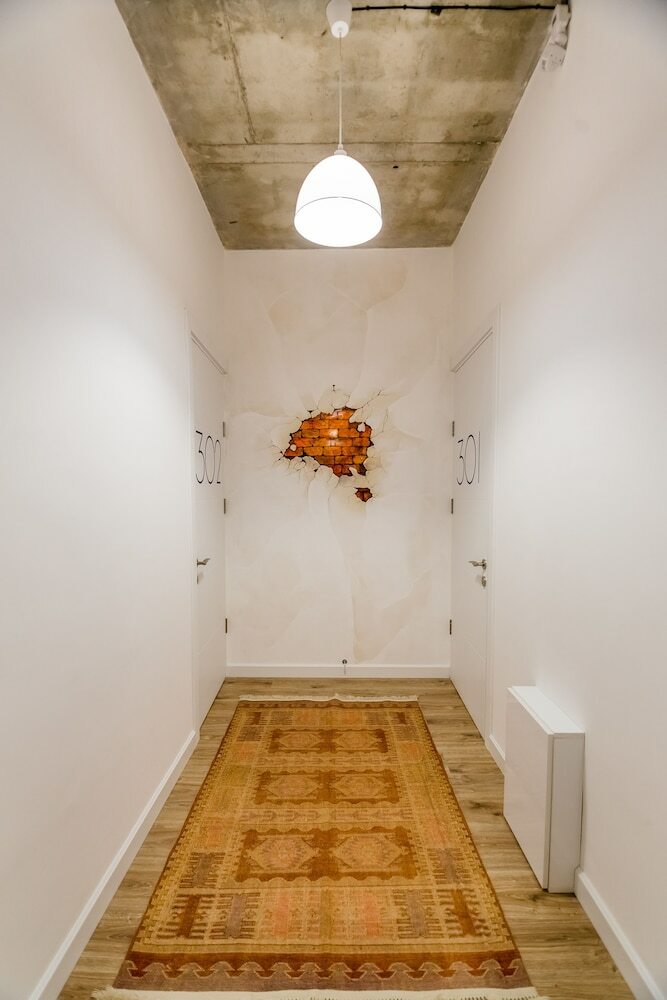 Ninoshvili Apartments By Picnic