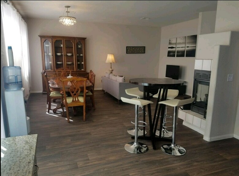 Hotel Advantage Court