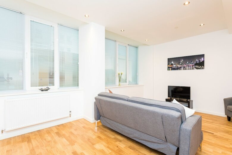 Cdp Apartments East Croydon